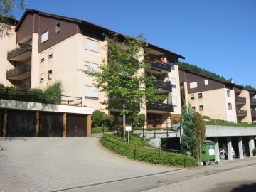 Viel Wohnung für wenig Geld, 75399 Unterreichenbach, Etagenwohnung