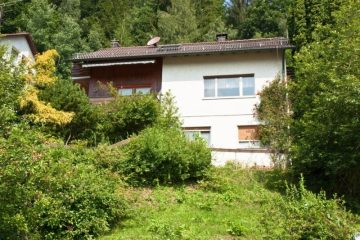 Haus mit herrlichem Blick, 75399 Unterreichenbach, Einfamilienhaus