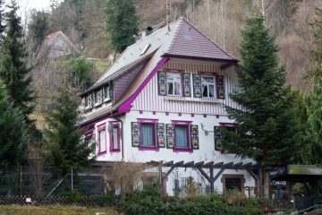 Schnuckeliges Schwarzwaldhäuschen, 75399 Unterreichenbach, Einfamilienhaus