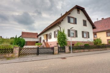 Haus mit Scheune in Hamberg, 75242 Neuhausen, Einfamilienhaus